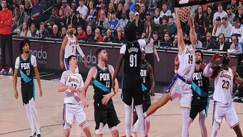 田径传奇：病痛挑战中攀巅峰，老将心路历程大揭秘——央视新闻客户端